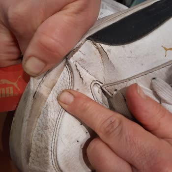 Puma Ayakkabıda Kalite Sorunu Ve İletişimsizlik