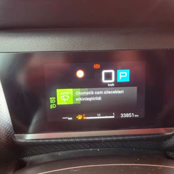 Araç Kiralama Kabusu: Boş Depo Ve Yolda Kalma Sorunu