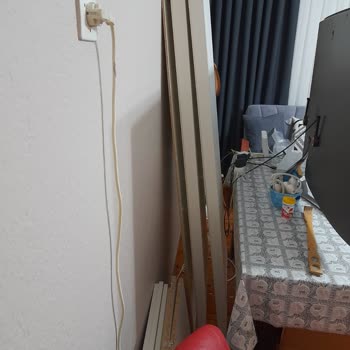 Mobilya Teslimatında Hasarlı Ürünler Ve İlgisiz Müşteri Hizmetleri