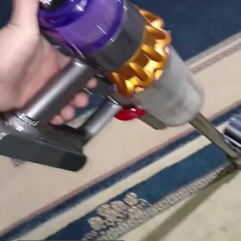 Dyson Süpürge Çalıştırdığım Zaman Kendi Kendine Duruyor!