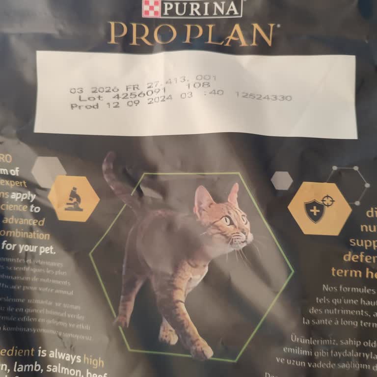 Yanıltıcı Paketleme Ve Kalitesiz Mama