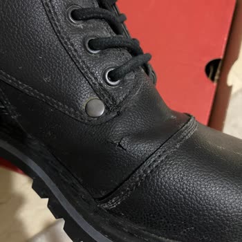 Kışlık Botun Kalitesizliği Ve FLO'nun Yetersiz Müşteri Hizmeti