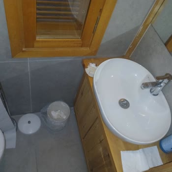 I Booked La Maison Fethiye on Airbnb and Faced Dirt, Silence, and Total Disrespect