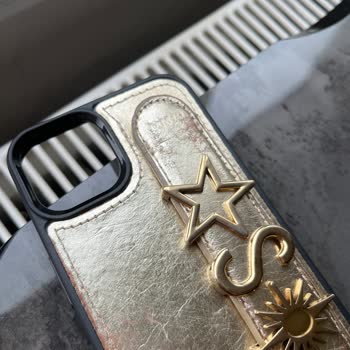 Kılıfın Rengi Akıyor, Değişim İstiyorum