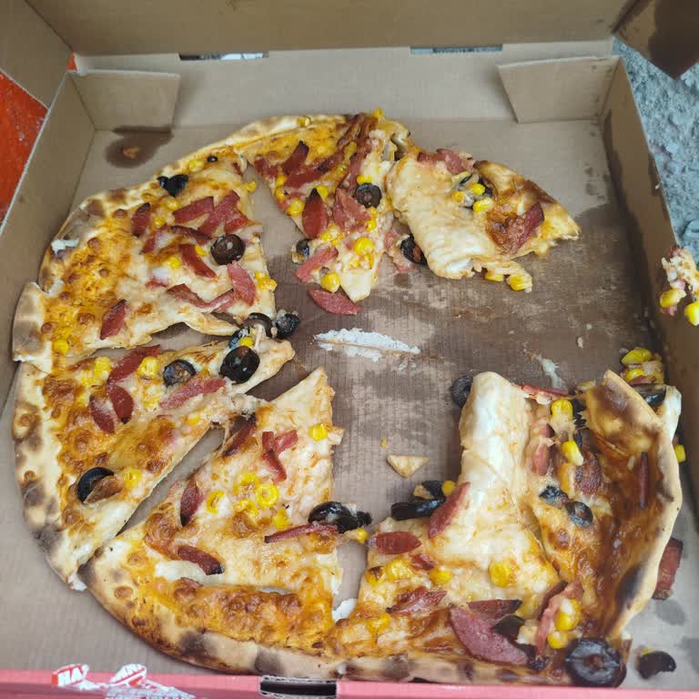Sbarro Paramparça Gelen Pizza Sorunu