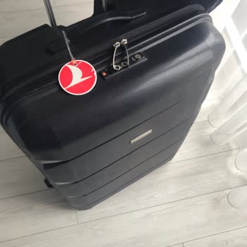 Matmazel Valiz Tekerleklerinin Dayanıklılığı