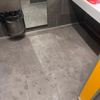 Shell İstasyonu: Temizlik Ve Hizmet Kalitesinde Büyük Hayal Kırıklığı