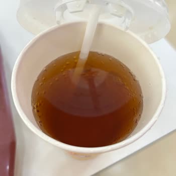 Popeyes'te Hayal Kırıklığı: İçecek Kalitesi Sorgulanıyor