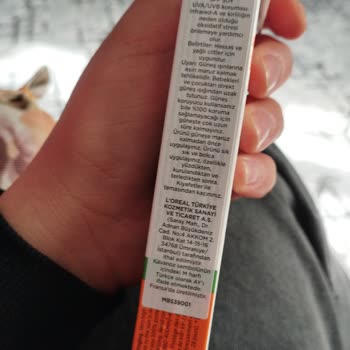 La Roche - Posay Güneş Kreminde Artan Parfüm Oranı Ve Cilt Reaksiyonu