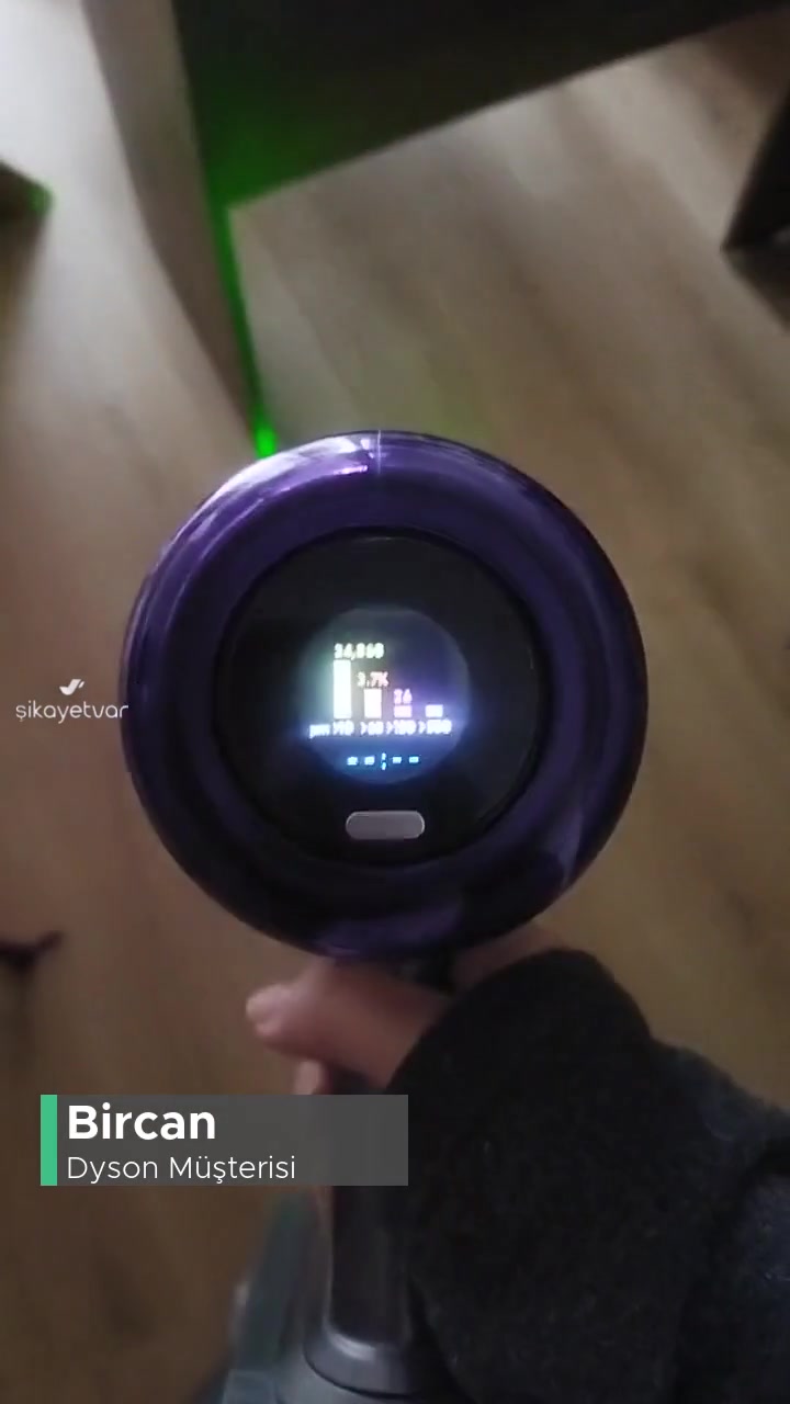 Dyson V12 Slim Süpürgem Kendi Kendine Kapanıyor videonun kapak resmi