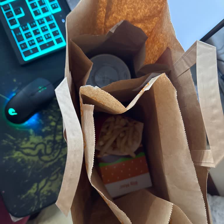 McDonald's Yanlış Sipariş Ve Yetersiz Müşteri Hizmeti Deneyimi