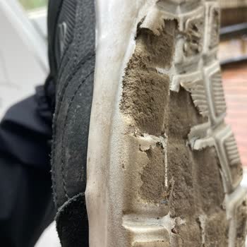 I Wore Skechers Shoes Only 50 Times and the Soles Peeled