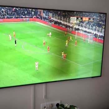 Samsung Televizyonumun LED Barları Garanti Süresinde Yandı