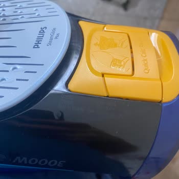 Philips Ütüde Hayal Kırıklığı: Teflon Tabanın Beklenmedik Kırılması