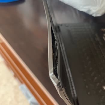 Asus Bilgisayar Servis Sürecinde Yaşanan Sorunlar