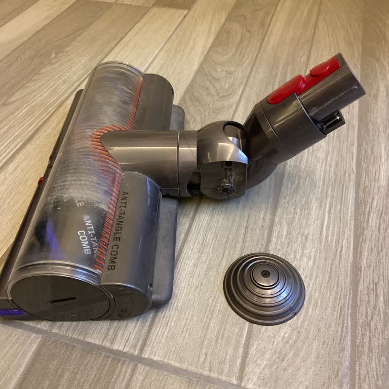 Dyson Süpürge Başlığındaki Kronik Sorun Ve Müşteri Memnuniyetsizliği