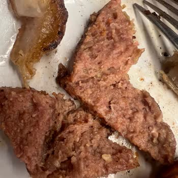 İlgisiz Personel Ve Çiğ Köfte Sorunu