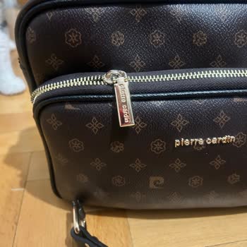 Pierre Cardin Çantamın Sapı Yine Koptu!