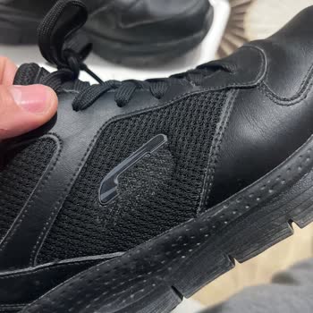 Skechers Ayakkabılarda Beklenmedik Kalite Sorunu