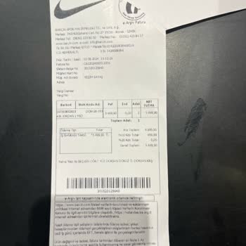 Nike Jordan Ayakkabılarda Beklenmedik Kalite Sorunları