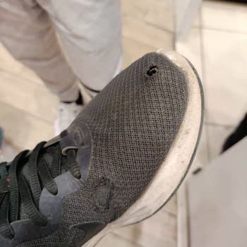 Nike Ayakkabıda Beklenmedik Parçalanma