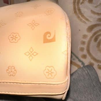 Çanta Tamiri Yerine Boya Ve Lekelerle Geri Geldi