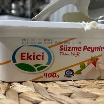 Son Tüketim Tarihi Geçmemiş Peynir Küflü Ve Ekşi Çıktı