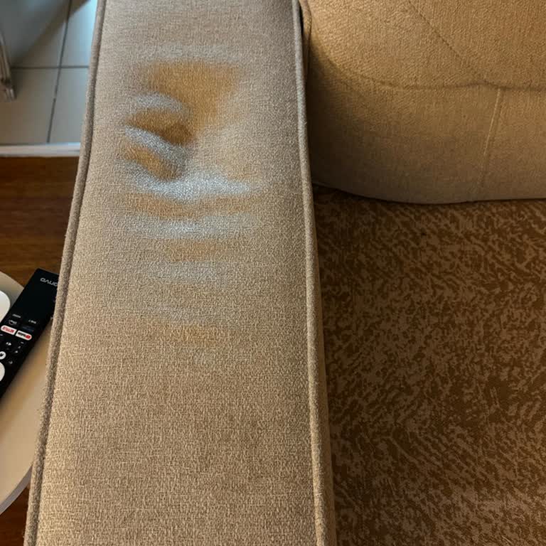 Atölye Furnitu | Spotçu Mimar 13 Aylık Koltuk 5 Yıllık Gibi Çöktü