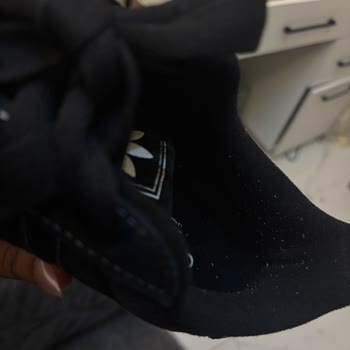 İlk Kullanımda Hayal Kırıklığı: Adidas Ayakkabının Kalite Sorunu