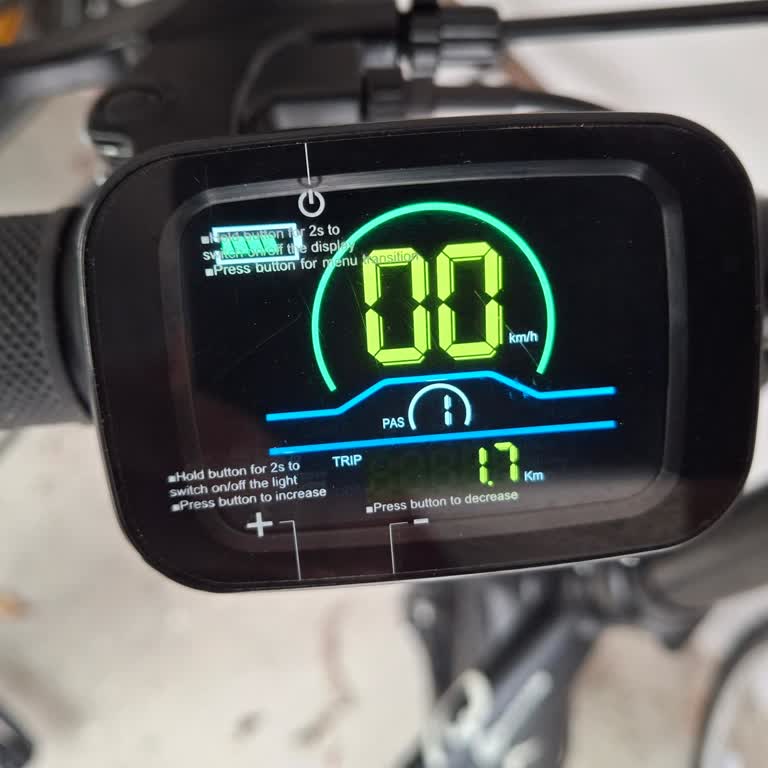 Arızalı Elektrikli Bisiklet İçin Çözüm Bekleyen Müşteri