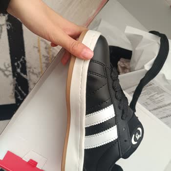 Yanlış Renk Ve Stok Sorunu İle Karşılaştım