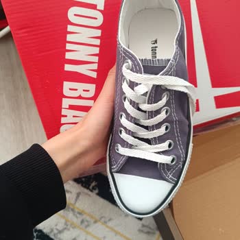 Yanlış Renk Ve Stok Sorunu İle Karşılaştım