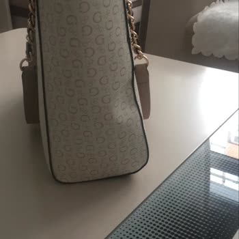 Guess Mağazasında Kusurlu Ürün Ve İade Sorunu