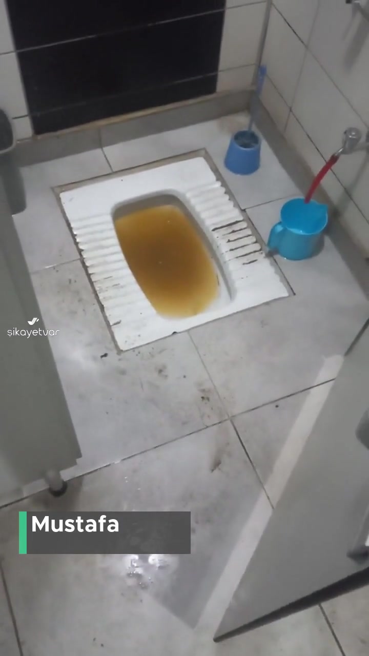 Şanlıurfa Araştırma Hastanesi'nde WC'ler Bu Durumda Şikayetçiyiz videonun kapak resmi