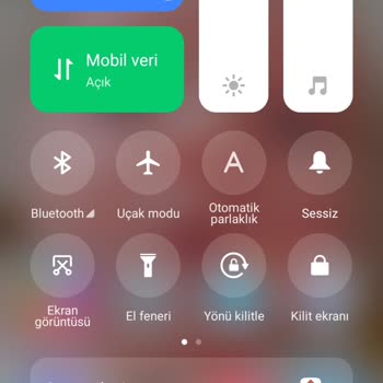 Şehrin Merkezinde Çekmeyen Turkcell Hattı