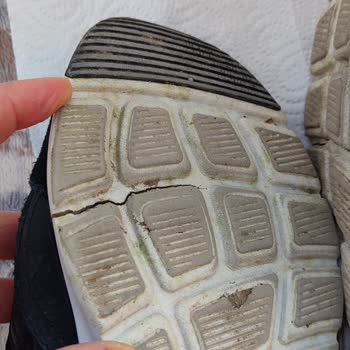 Skechers Ayakkabıda Beklenmedik Taban Sorunu