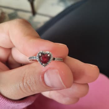 Pandora Yüzük Değişiminde İnisiyatif Sorunu