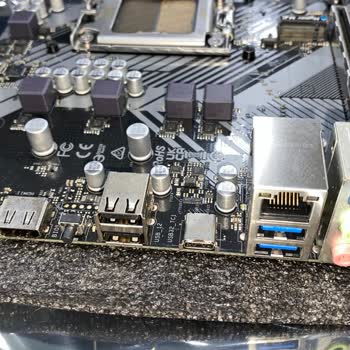 Sıfır Bilgisayarın Sürekli Resetlenmesi Ve Vatan'ın İlgisizliği