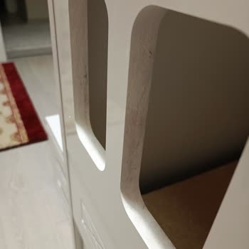 Koçtaş Delivered a Defective Trundle Bunk Bed That Smelled Like Chemicals