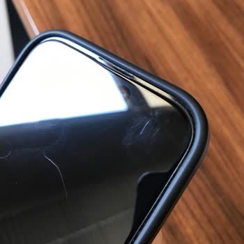 Buff Ekran Koruyucu: Hayal Kırıklığı Ve Yanıltıcı İddialar