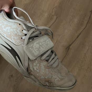 Garanti Süresinde Patlayan Ayakkabı Ve Yetersiz Destek