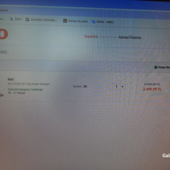 FLO Mağazasında Fiyat Farkı Şoku