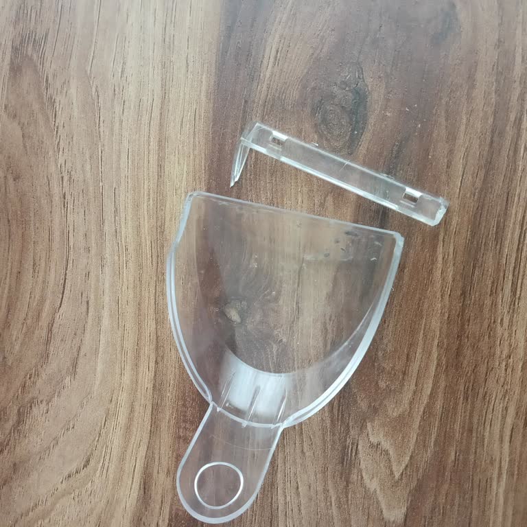 Kaliteli Sandığım Ürün İkinci Kullanımda Kırıldı