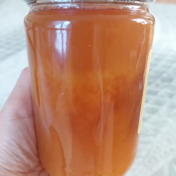 Uxlayotgan fohisha surati Yalangoch Nona fotosurati