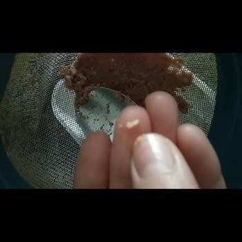 Kedi Mamasında Beklenmedik Sert Maddeler