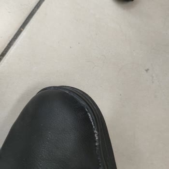 Reebok Ayakkabının Kısa Sürede Dağılması