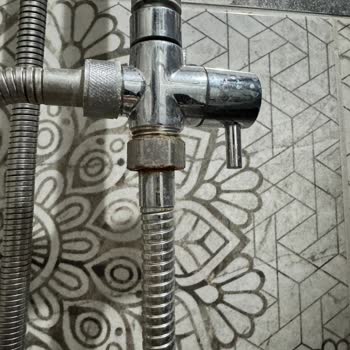 Paslanan Spiral Duş Hortumu Ve İade Sorunu