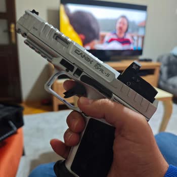 Silah Boyasındaki Kusurlar Can Sıkıyor