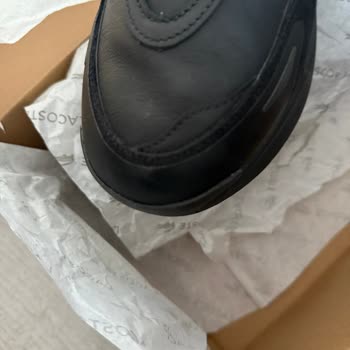 Lacoste Ayakkabılarında Hayal Kırıklığı: Pazar Malı Gibi Mi?