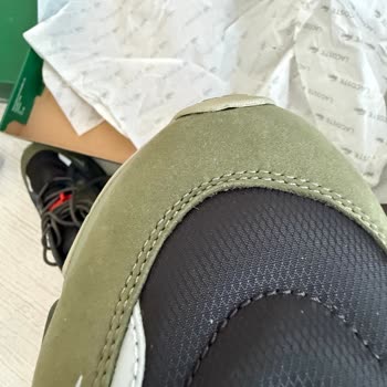 Lacoste Ayakkabılarında Hayal Kırıklığı: Pazar Malı Gibi Mi?